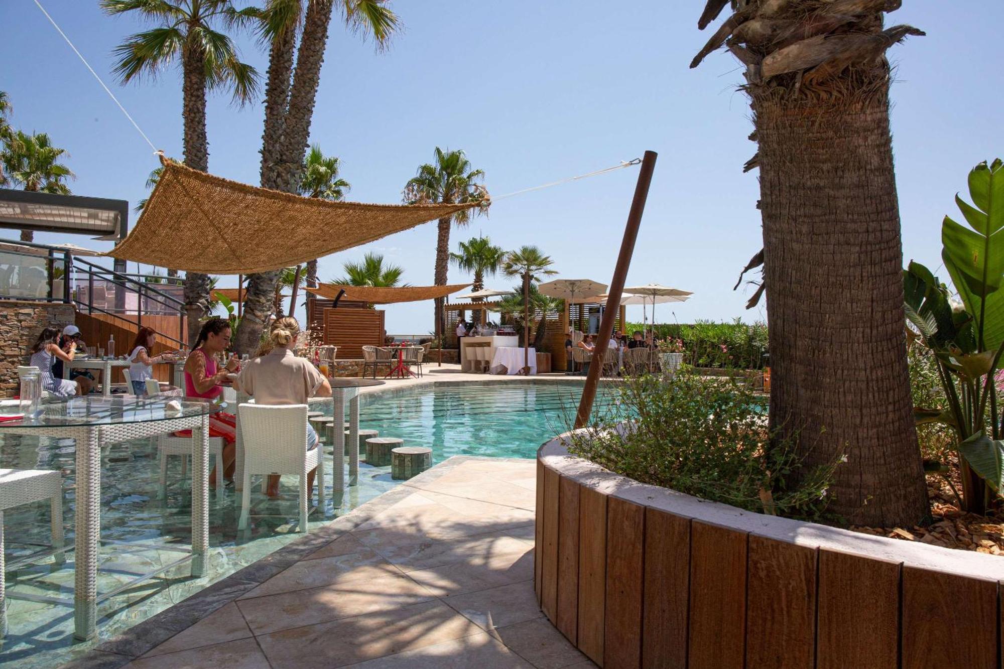 Grand Hôtel Les Flamants Roses Thalasso&Spa Canet Exterior foto