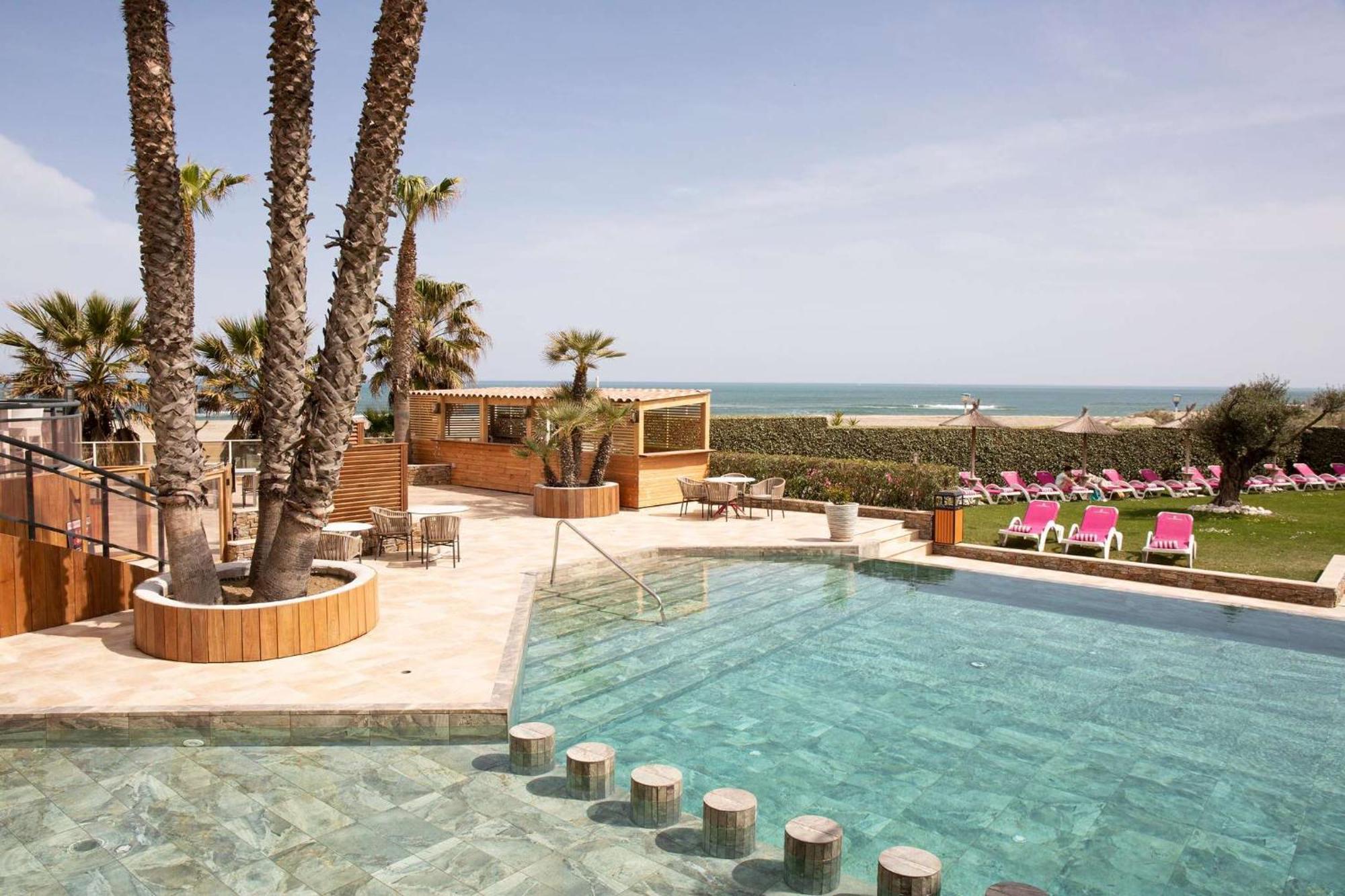 Grand Hôtel Les Flamants Roses Thalasso&Spa Canet Exterior foto